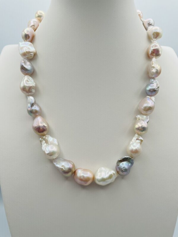 Soft Pastel Baroque Pearl Necklace N0518