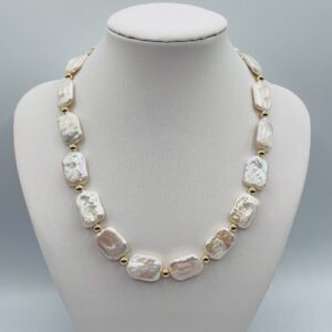 Unique White Rectangle Pearl and Gold Necklace N2586