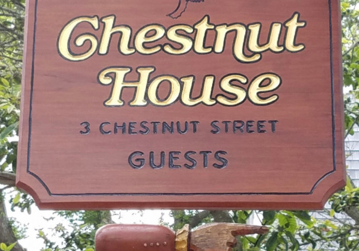 sign gallery  5d779beec32b1